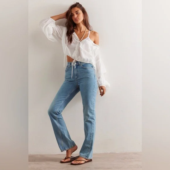 We The Free Xena High Rise Slim Straight Jeans - Picture 1 of 16